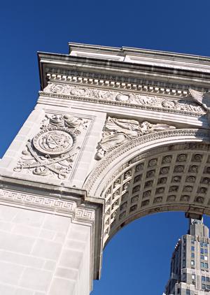 愛媛県新居浜市のビジネスホテル|東横INN新居浜駅前の魅力と利用ポイント